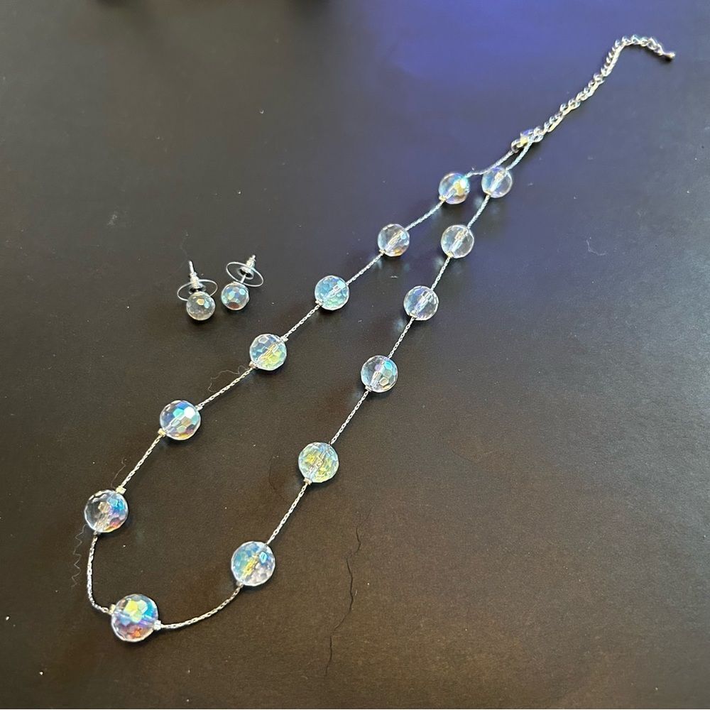 Elegant Silver Aurora Borealis Necklace and Earring Set